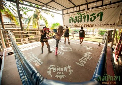 Training in Ring at Khongsittha